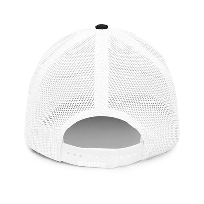 SUCKAFREE Snapback Trucker Cap white letters